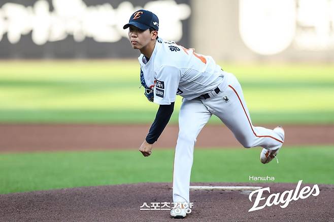 한화 황준서가 지난 10일 대전 KIA전에서 역투하고 있다. 한화이글스 제공