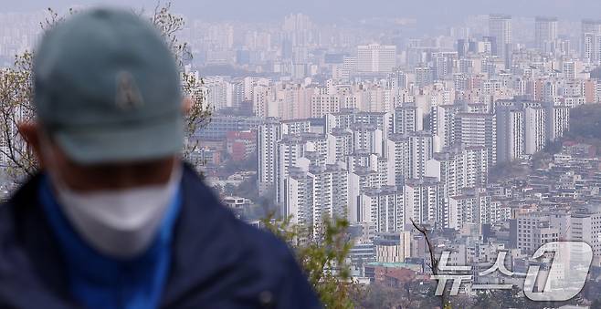 남산에서 바라 본 서울 시내 아파트 모습/뉴스1 ⓒ News1 박지혜 기자