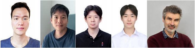 왼쪽부터 KAIST 안성진 교수, 윤재식 박사과정, 조현서 석사과정, 백두진 석사과정. 요슈아 벤지오 캐나다 몬트리올대 교수. KAIST 제공