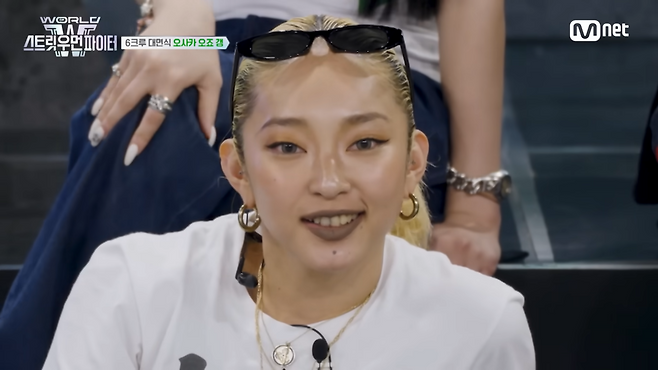 <월드 오브 스트릿 우먼 파이터> 의 쿄카. 방송화면 갈무리