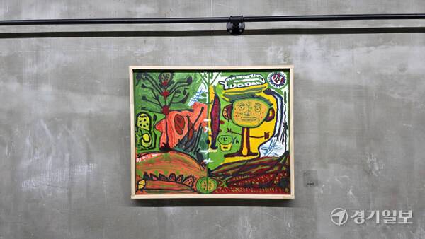 고색뉴지엄에서 진행 중인 ‘동네야 놀자展’에 전시된 ‘새벽빛장애인학교’ 참여자의 작품. 이나경기자