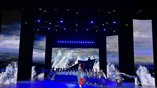 지난 19~20일 일본 요코하마 KAAT가나가와예술극장 홀에서 선보인 국립부산국악원의 무용극 '춤, 조선통신사 유마도를 그리다’ 공연 모습. 국립부산국악원 제공