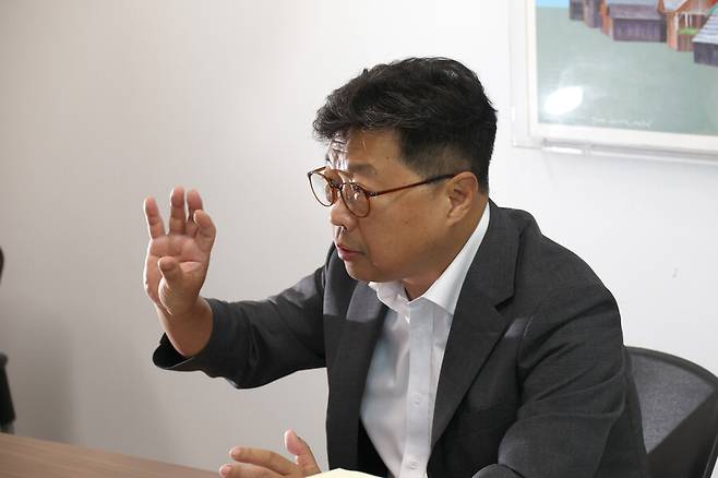 재무금융 전문가인 김우진 서울대 교수(경영전문대학원)는 상법 개정을 “역사적인 사건”이라 평가했다. 정용일 선임기자 yongil@hani.co.kr