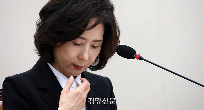 이진숙 사회부총리 겸 교육부 장관 후보자가 지난 16일 국회 교육위원회에서 열린 인사청문회에서 의원들의 질의를 듣고 있다. 권도현 기자