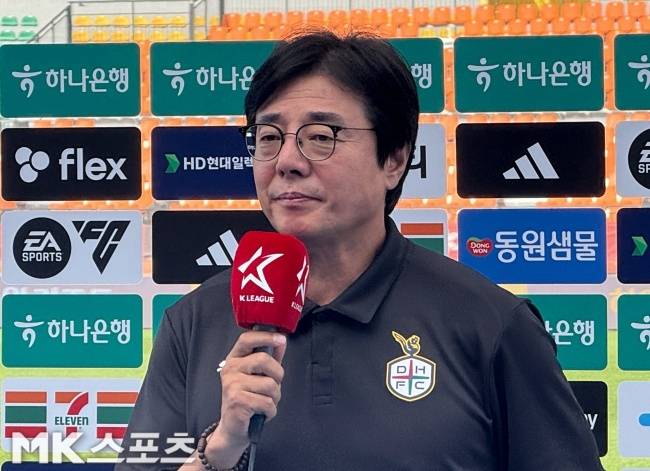 황선홍 감독. 사진=김영훈 기자