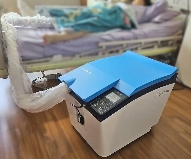 큐라코의 배설케어로봇 '케어비데' /사진=(주)큐라코