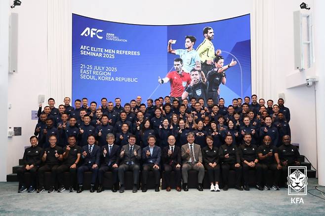 2025 AFC 엘리트 심판 세미나 행사 장면. 대한축구협회