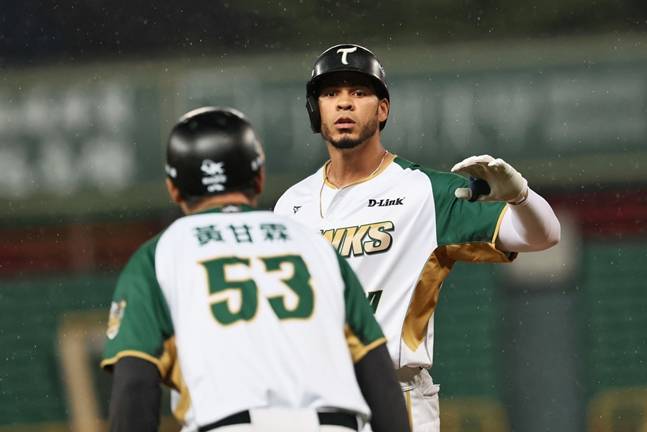 스티븐 모야. /사진=타이강 호크스 공식 SNS