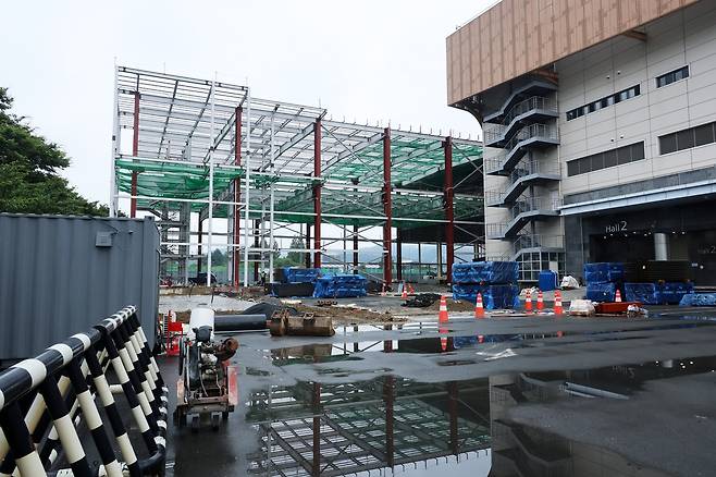 공사 중인 APEC 정상회의 미디어센터 [촬영 손대성]