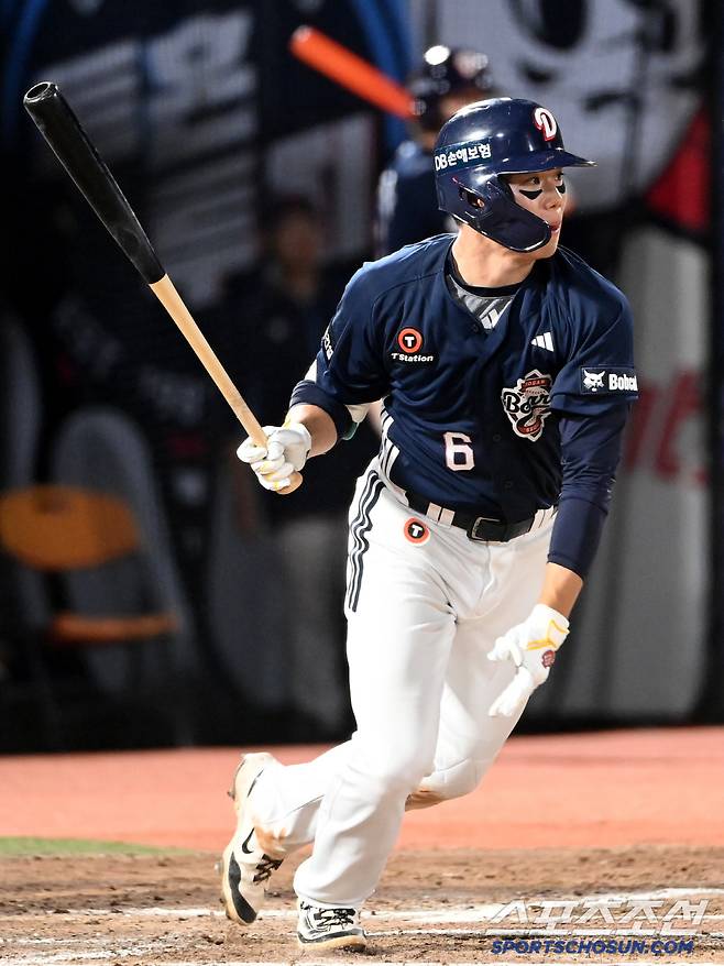 9일 부산 사직야구장에서 열린 두산과 롯데의 경기, 두산 오명진이 타격을 하고 있다. 부산=허상욱 기자wook@sportschosun.com/2025.07.09/