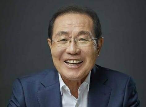 윤동한 콜마그룹 회장