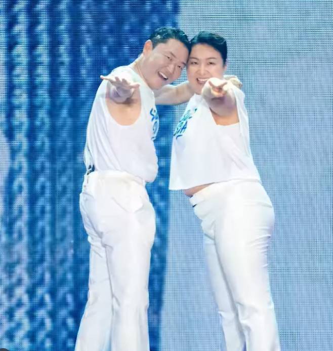 싸이X이수지, ‘러브버그쇼’ 리매치 예고 (출처: SNS)