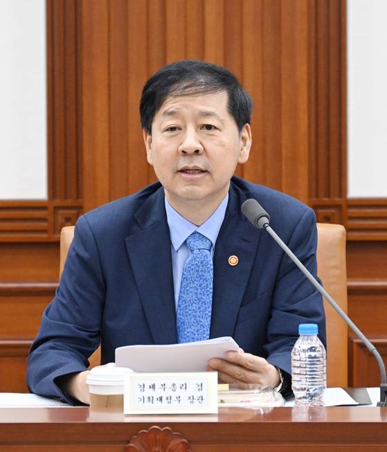 구윤철 경제부총리 겸 기획재정부 장관이 22일 서울 종로구 정부서울청사에서 열린 대외경제장관회의를 주재하고 있다. (기획재정부 제공. 재판매 및 DB 금지) 2025.7.22/뉴스1