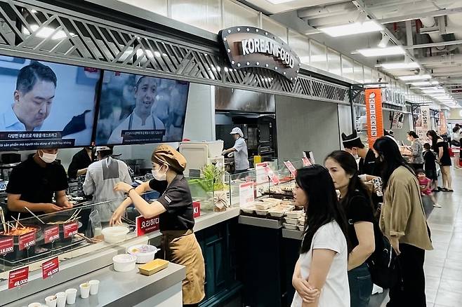 베트남 롯데마트 하노이센터점 요리하다 키친 전경 / 사진=롯데쇼핑 제공