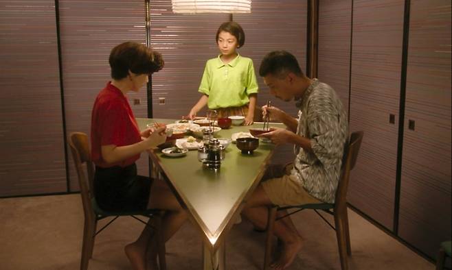 영화 <이사> 스틸 컷 / 출처. 네이버 영화