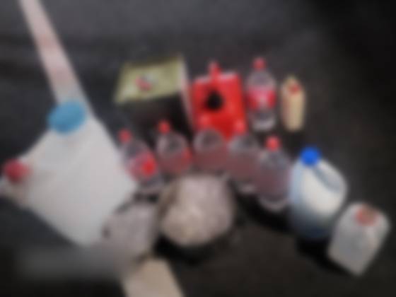Explosives, made by a man in his 60s who allegedly shot his own son with a homemade gun on July 20, installed at an apartment complex in Dobong District, northern Seoul [INCHEON METROPOLITAN POLICE AGENCY]