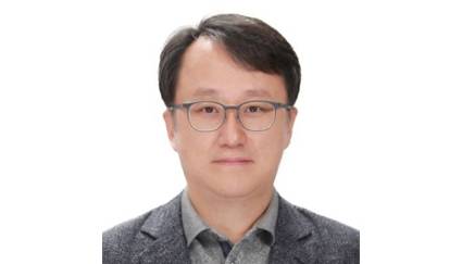 강준욱 대통령실 국민통합비서관. 동국대학교 홈페이지 캡처