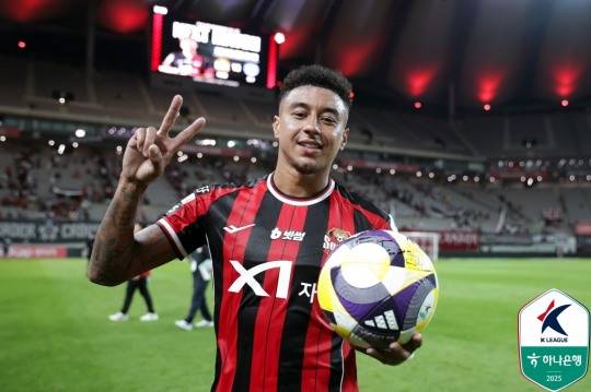 울산전에서 결승 골을 터트린 서울 린가드의 경기 후 세리머니 모습. 사진[연합뉴스]