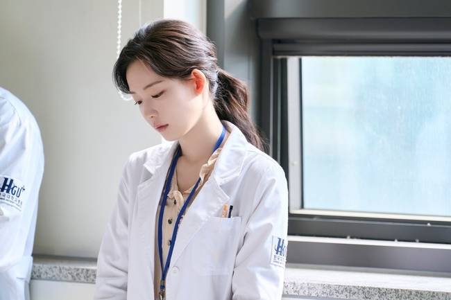 tvN 새 월화드라마 ‘첫, 사랑을 위하여’ 제공