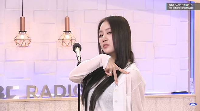MBC FM4U ‘정오의 희망곡 김신영입니다’ 캡처