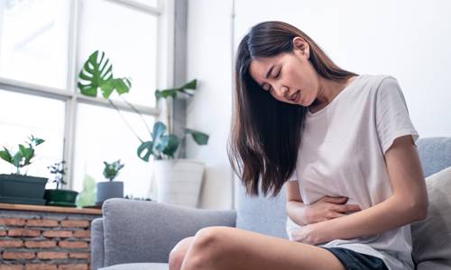 기록적인 폭우가 끝나자마자 낮 최고기온이 34도까지 오를 것으로 예보된 가운데 침수된 식재료 등 관리에 더욱 주의해야 한다. 사진=게티이미지뱅크 제공