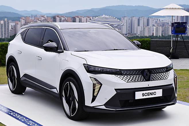 르노코리아 세닉 E-테크 일렉트릭. 사진: 김학수 기자