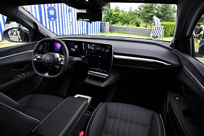 르노코리아 세닉 E-테크 일렉트릭. 사진: 김학수 기자