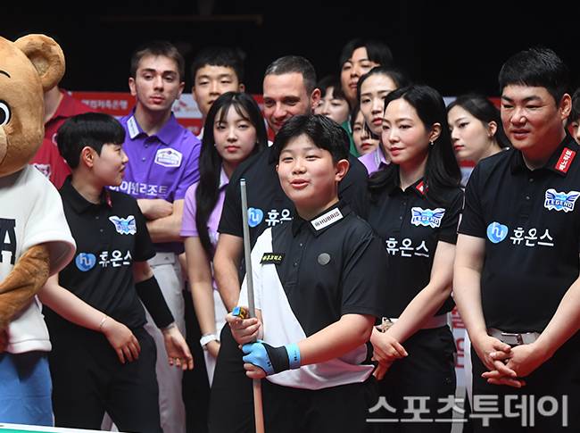 시타하는 구성욱(12세)