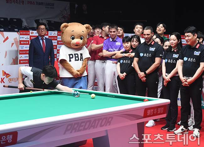 시타하는 구성욱(12세)