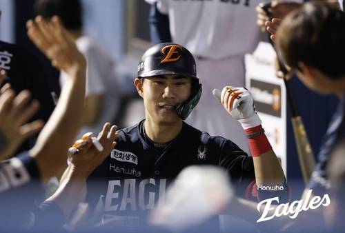 9회 쐐기 1점 홈런을 터뜨린 한화의 심우준 [한화 이글스 제공. 재판매 및 DB 금지]