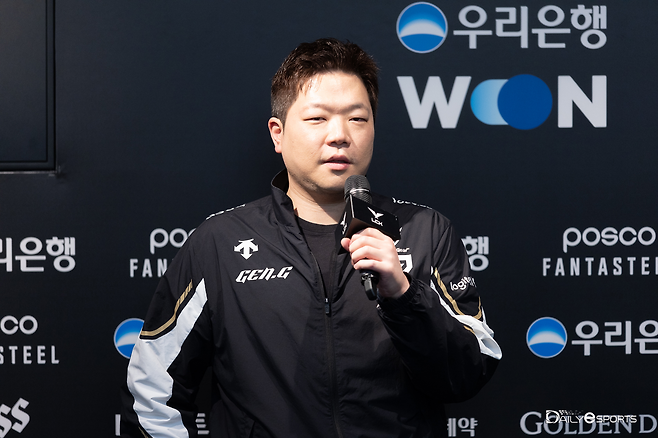 젠지e스포츠 김정수 감독