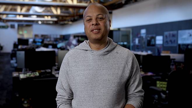 -&nbsp;톰 캐논 라이엇게임즈 2XKO 책임 프로듀서