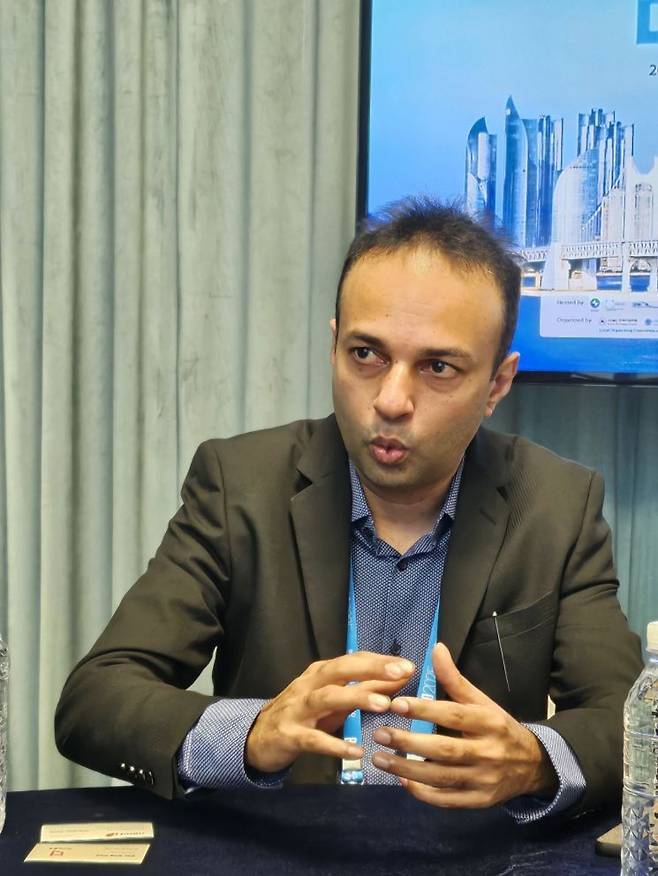 록시 매튜 콜 인도 인도 열대기상연구소 기후과학자(박사)가 23일 부산 벡스코에서 인터뷰하고 있다. 김종화 기자