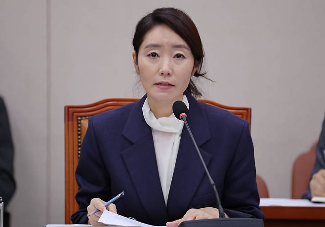 강선우 여성가족부 장관 후보자가 지난 14일 서울 여의도 국회에서 열린 여성가족위원회의 인사청문회에서 의원 질의에 답하고 있다. 2025.07.14 /남강호 기자