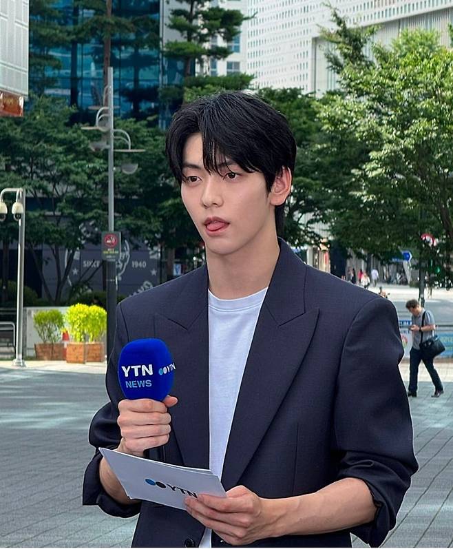 어제 난리난 ytn 존잘 기상 캐스터