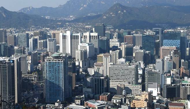 서울 남산에서 바라본 서울 전경. 사진=김범준 한국경제신문 기자