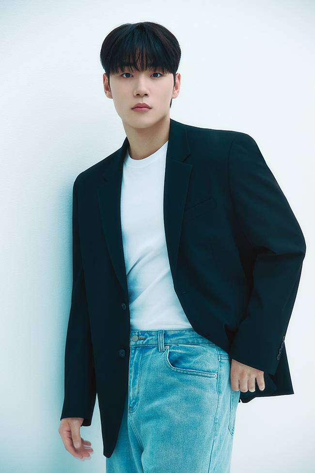 이끌 엔터테인먼트 제공