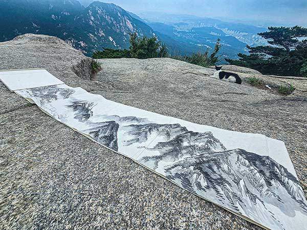 북한산 원효봉 현장 수묵화 작업