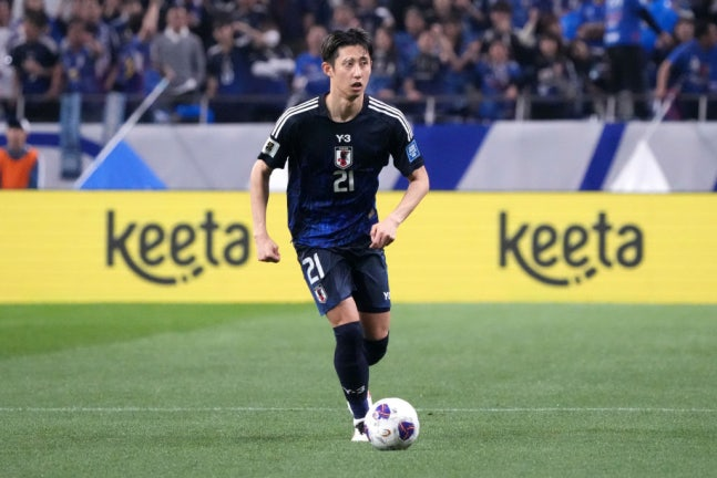 일본 축구대표팀 수비수 이토가 지난 3월 북중미월드컵 아시아 3차예선 사우디 아라비아전에서 드리블하고 있다. Getty Images코리아