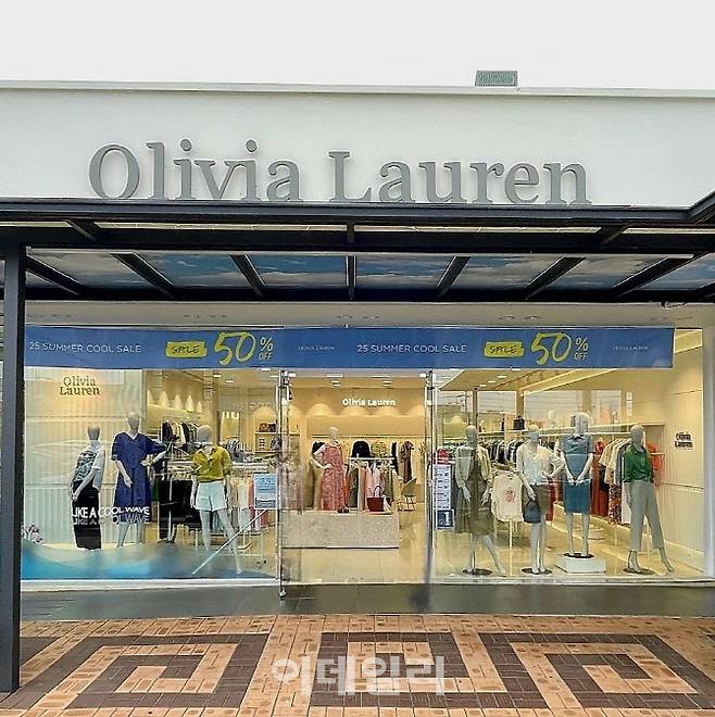 세정 ‘올리비아 로렌’ 매장 전경 (사진=세정그룹)