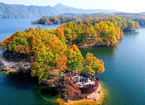 횡성 호수길 (ⓒ한국관광공사 대한민국 구석구석)