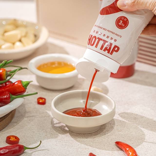 짜먹는 고추장 핫탭. [소진공]