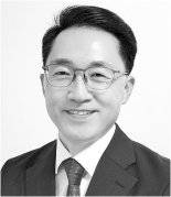 이호준 한국중견기업연합회 상근부회장