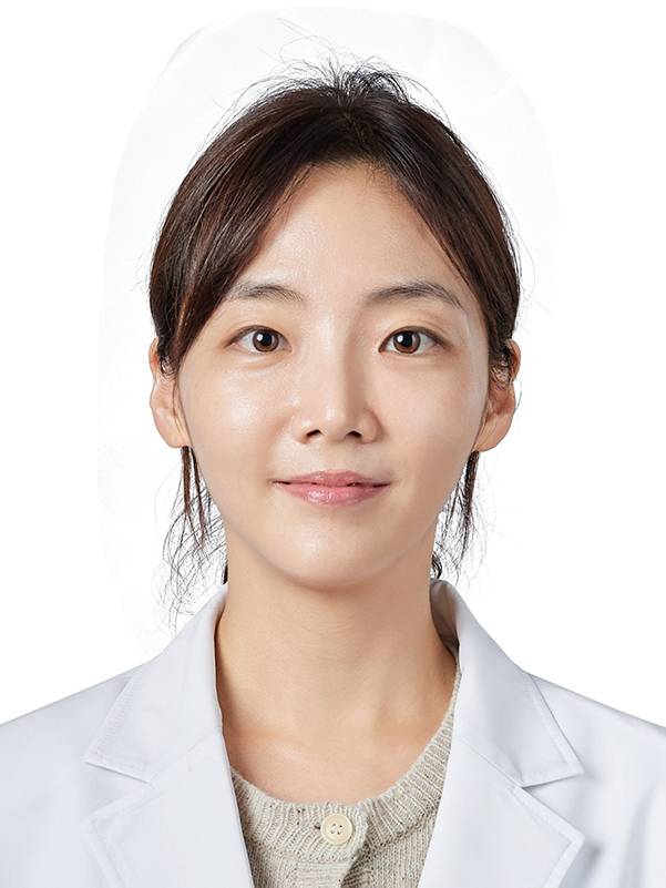 박귀영 중앙대학교병원 교수 연구팀이 최근 칼슘하이드록시아파타이트 필러의 피부 개선 효과를 규명한 임상 연구 결과를 국제학술지에 발표했다. 중앙대학교병원 제공