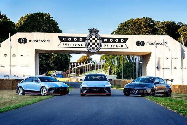 영국 ‘2025 굿우드 페스티벌 오브 스피드’에서 공개된 아이오닉6 N  [사진출처=현대차]