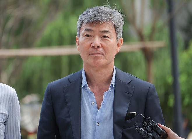 이종호 전 블랙펄인베스트 대표가 23일 서울 종로구 KT광화문빌딩에 마련된 김건희 여사 관련 의혹을 수사 중인 민중기 특별검사팀 사무실에 출석하고 있다. [연합]