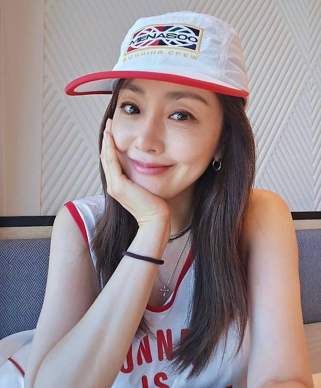[서울=뉴시스] 배우 오나라. (사진=오나라 인스타그램 캡처) 2025.07.24. photo@newsis.com *재판매 및 DB 금지