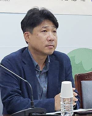 김희찬 대표가 스마트 수직농장 제주 도입을 강조하고 있다. ⓒ제주의소리