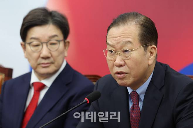 [이데일리 노진환 기자] 권영세 국민의힘 비상대책위원장이 20일 오전 서울 여의도 국회에서 열린 비상대책위원회의에서 모두발언을 하고 있다.