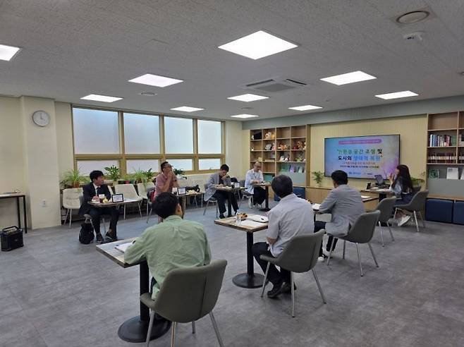 지난 4월에 열린 도시재생 토크콘서트